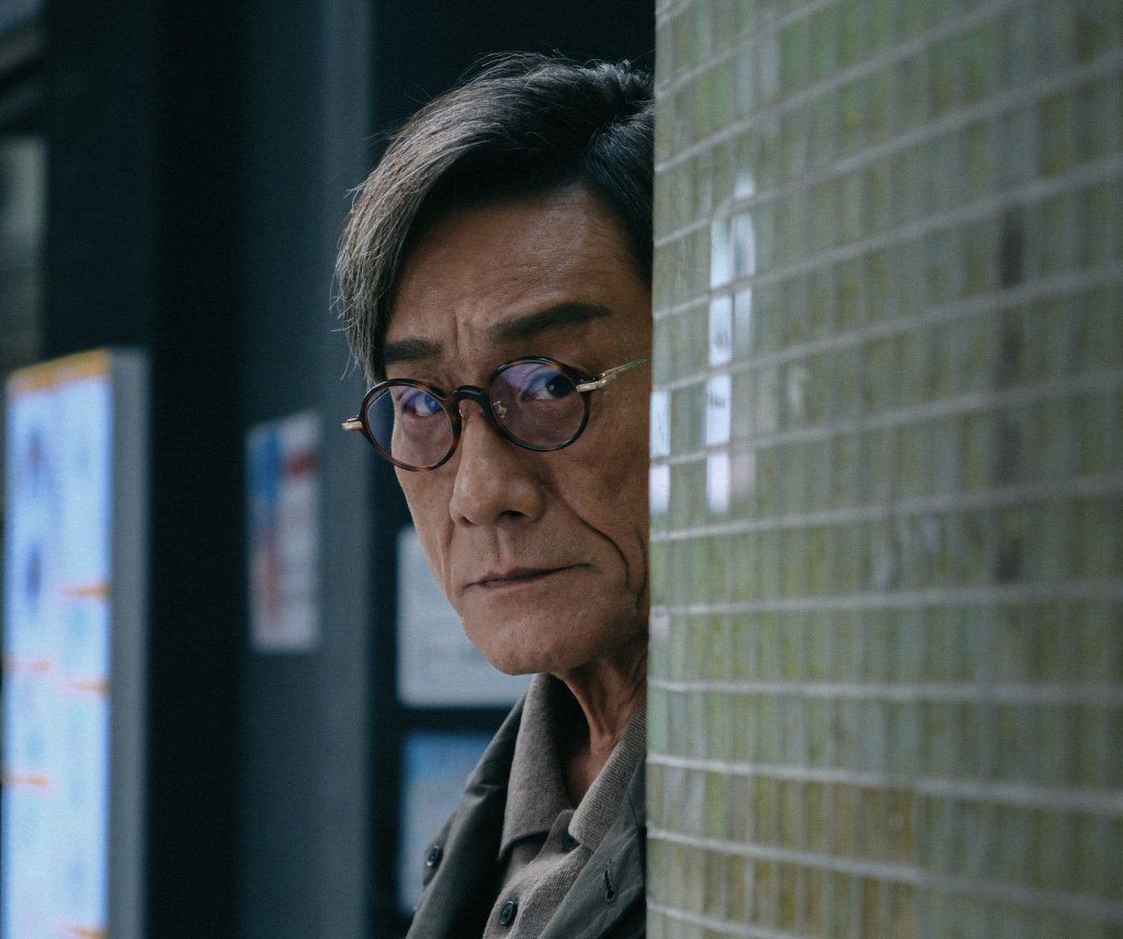 影帝的“人和”与“天命”：梁家辉与风水传闻背后的生活哲学